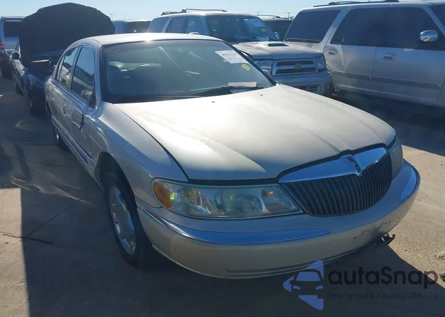 1LNHM97V8YY763843: 40501705