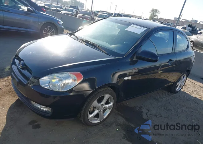 KMHCN36C28U073243: 40502293