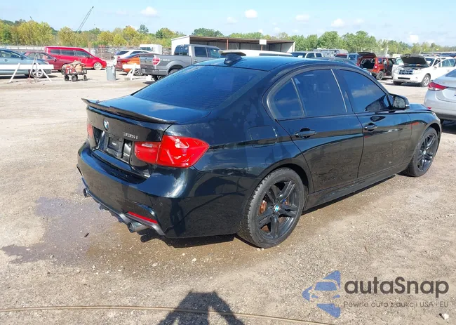 WBA3A9C54DF475589: 40502701