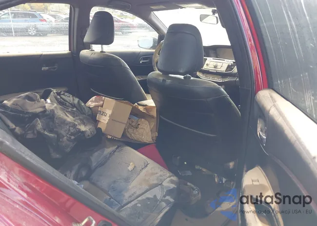 1HGCR2F10HA132133: 40502479