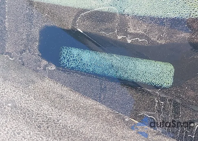 5YJ3E1EA7JF155895: 40503933