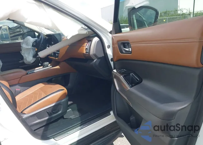 5N1DR3DH8NC235353: 40504142