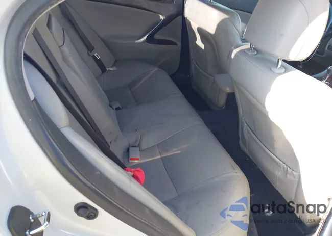 JTHBK262782073274: 40504235