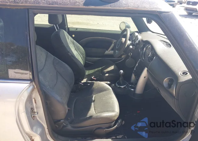 WMWRE33415TD96468: 40503301