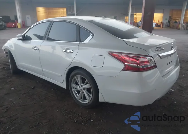 1N4AL3AP0DN559488: 40504284