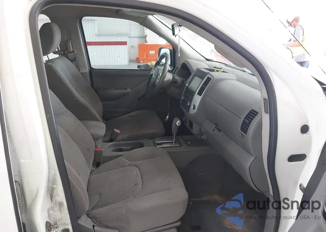 1N6AD0EV4KN712883: 40506988