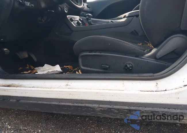 2C3CDZAG6JH215207: 40509138