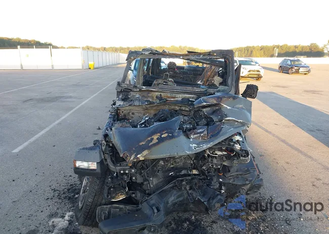 1C6HJTFGXNL134842: 40509837