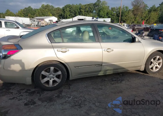 1N4AL21EX9N513182: 40510567