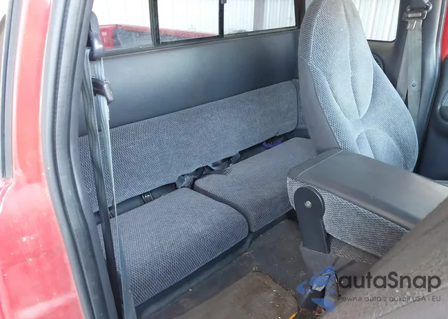 1B7GL22X9WS662202: 39514386