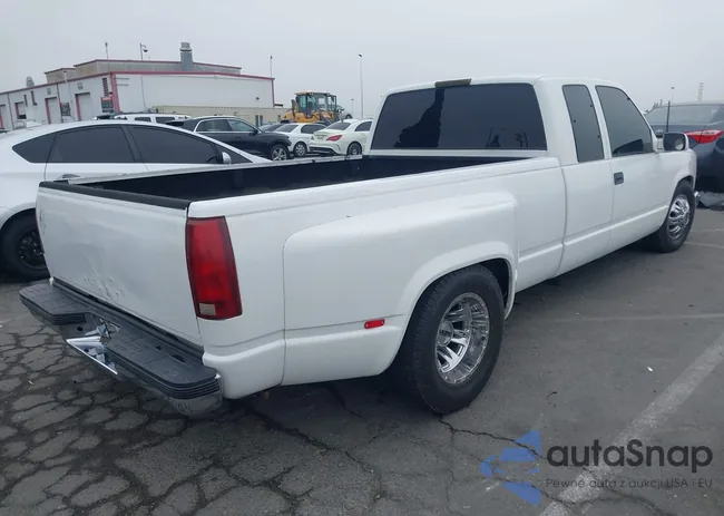 1GCHC39J0WF066416: 39517336