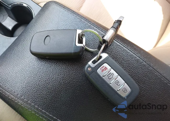 KMHEC4A44CA038427: 39520220