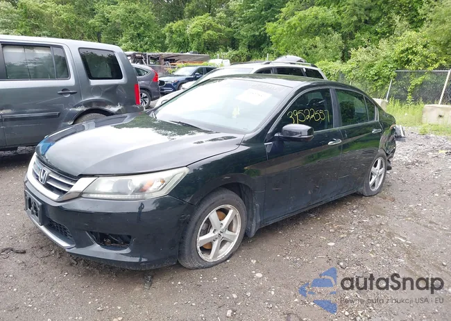 1HGCR2F83DA114359: 39522557