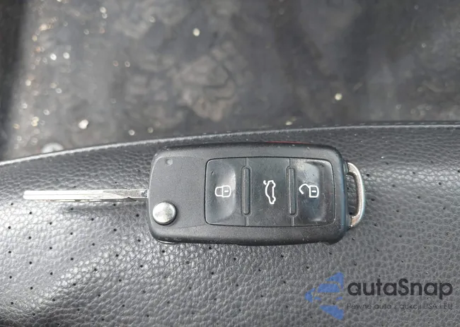 3VWPL7AJ5DM680130: 39527819