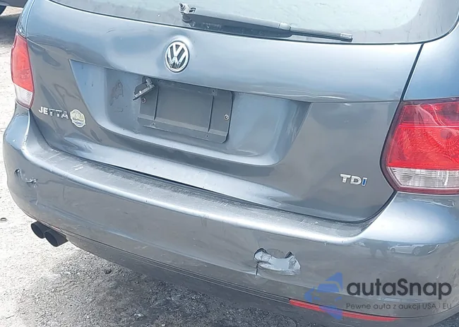 3VWPL7AJ5DM680130: 39527819