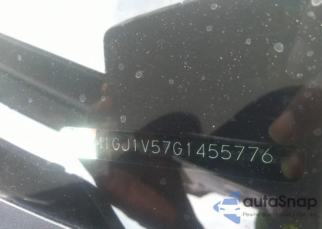 JM1GJ1V57G1455776: 39528366