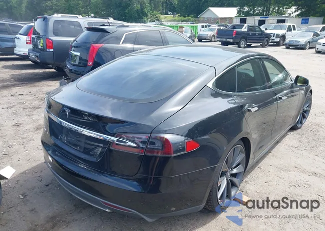 5YJSA1CPXDFP06646: 39532001