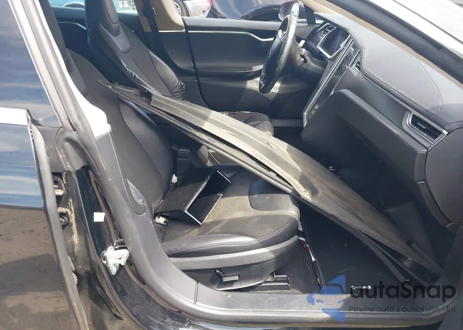 5YJSA1CPXDFP06646: 39532001