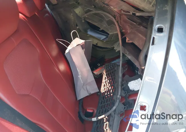 WBS8M9C37H5G86176: 39532903