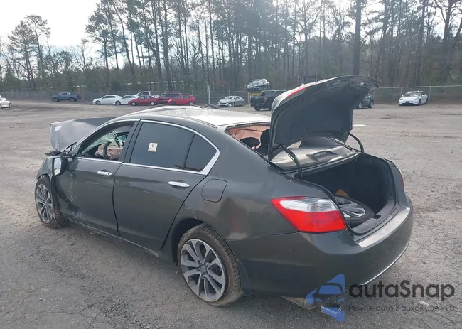 1HGCR2F56EA010651: 39535840