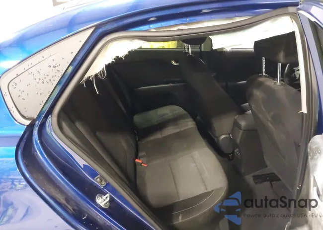 3KPA24AD8LE353850: 39538088