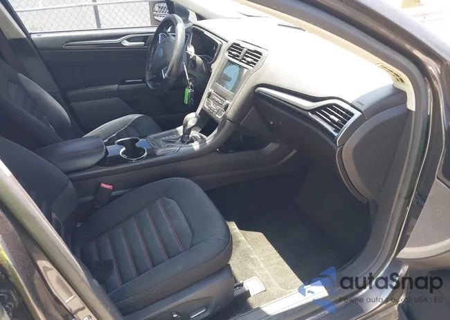 3FA6P0HD5GR201583: 39550407