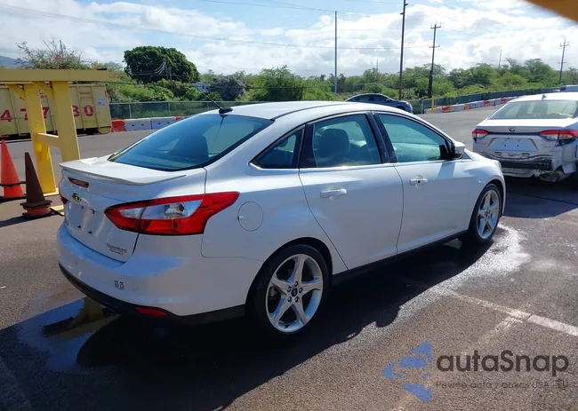 1FADP3J20EL199447: 39554890