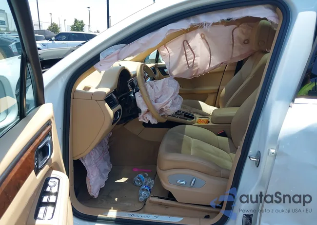 WP1AB2A55HLB13326: 39555261