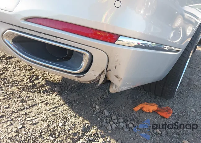 WBA7E4C53KGV70385: 39556837