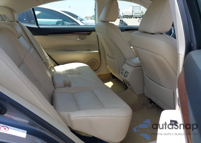 JTHBK1GG1D2017068: 39557653