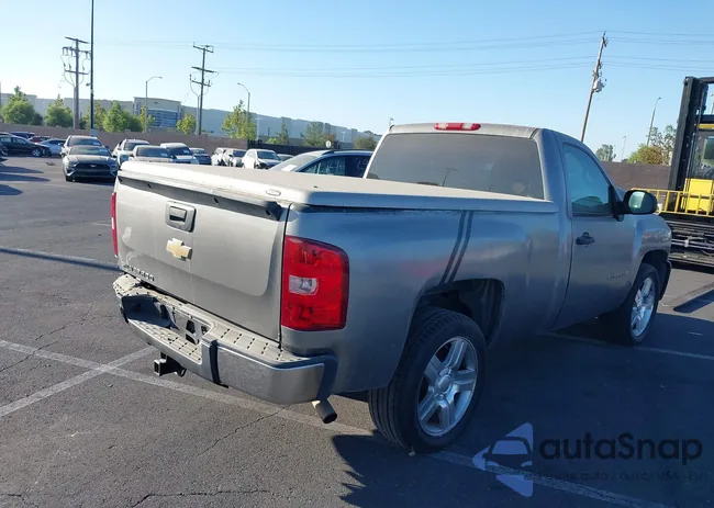 1GCEC14X78Z173967: 39561117