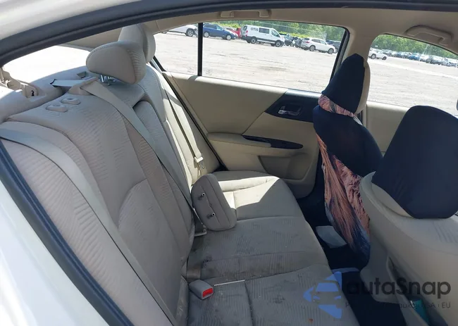 1HGCR2F38FA166707: 39562134