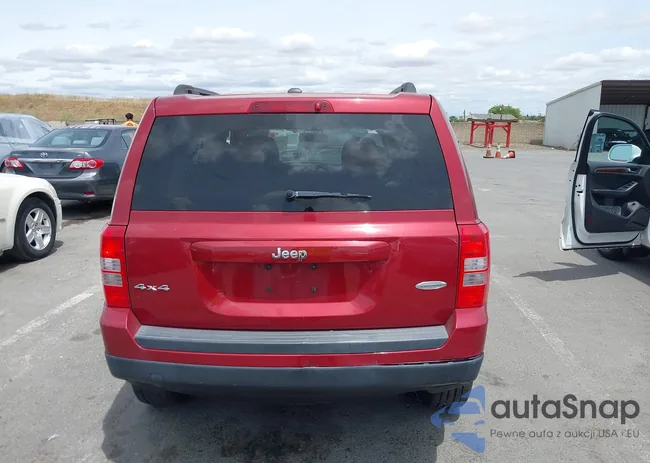 1C4NJRFB3CD624338: 39562160