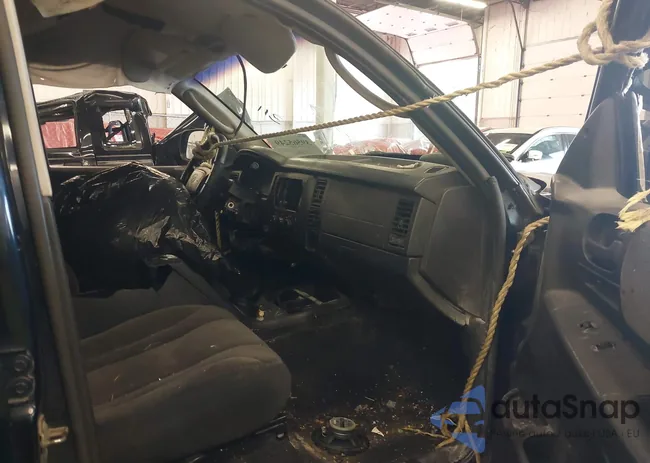 1B7HG48N82S725133: 39565249