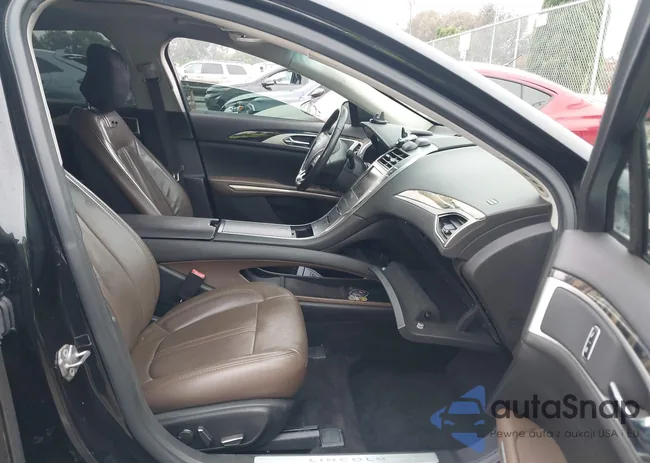 3LN6L2LU6ER828830: 39567900