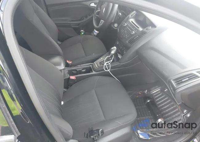 1FADP3F22GL213828: 39568654