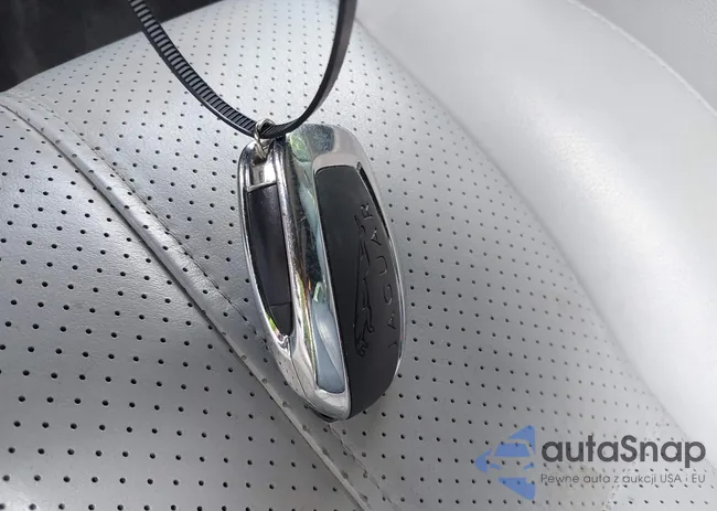 SAJWA1CB1BLV05526: 39570869