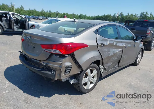 5NPDH4AE2DH379555: 39576243