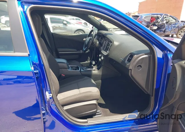 2C3CDXBG7NH231411: 39579529