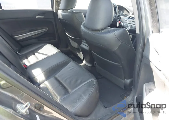 1HGCP26859A106227: 39579885