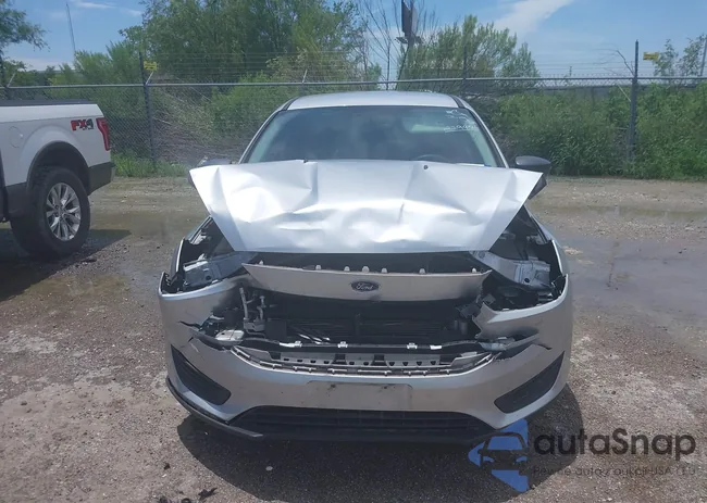 1FADP3E27HL229476: 39579892