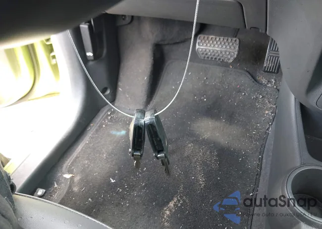 KL8CF6S93EC409151: 39581078