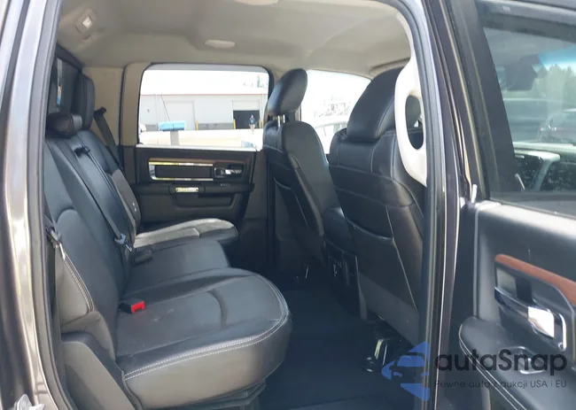 1C6RR7VM0ES328071: 39586883