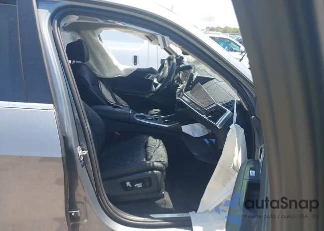 5UX23EM02R9U40266: 39589412