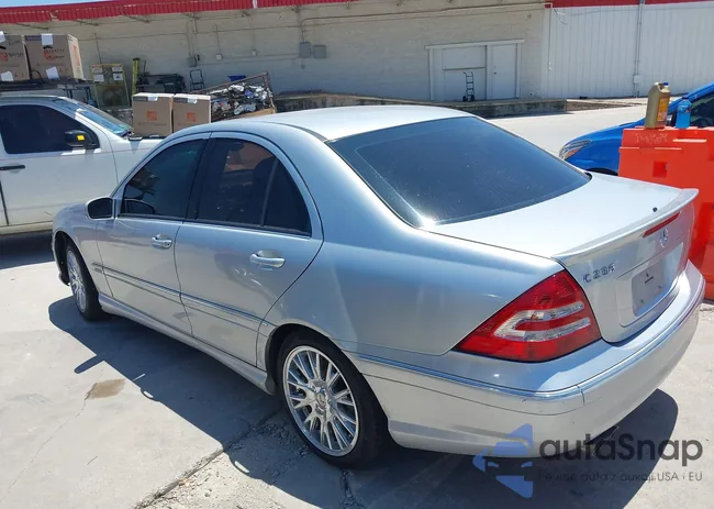 WDBRF52H07F927608: 39590905