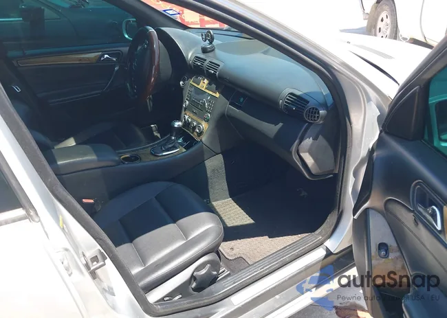 WDBRF52H07F927608: 39590905