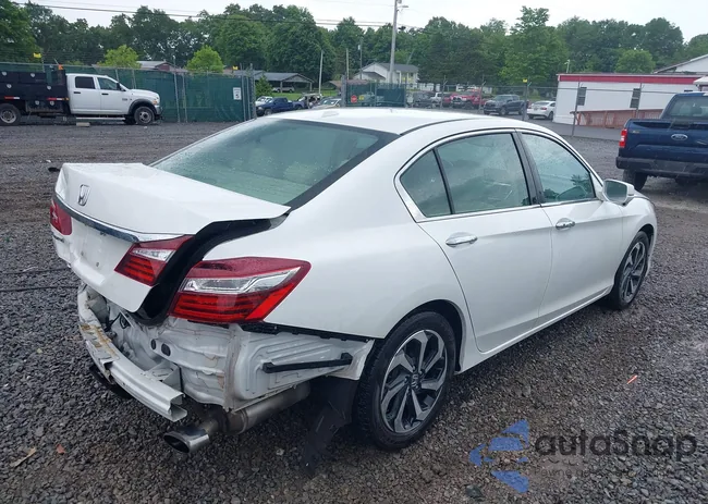 1HGCR2F80HA209371: 39590140