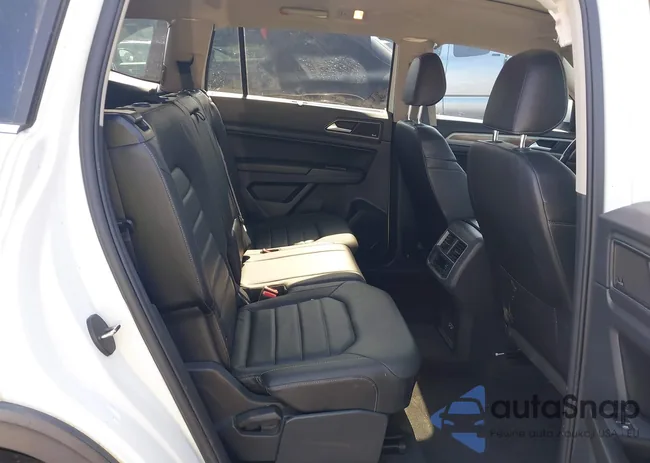 1V2NR2CA6JC592112: 39591040