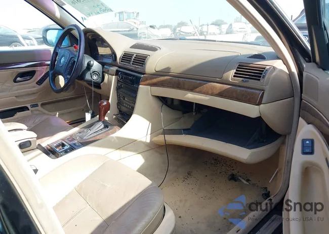 WBAGJ6322SDH29981: 39595816