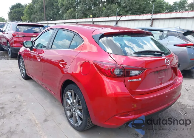 3MZBN1L39JM209500: 39596207